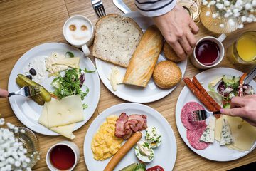 Breakfast buffet