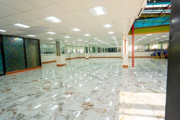 Ballroom/Hall 70 of 90