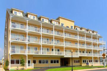 Gateway Hotel & Suites Ascend Hotel Collection