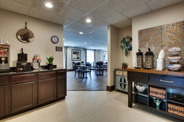 Breakfast area