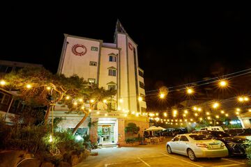 Front of property - evening/night