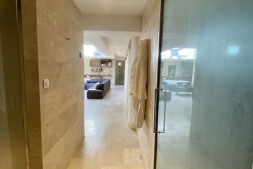 Steam room