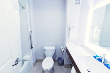 Room 15 of 42