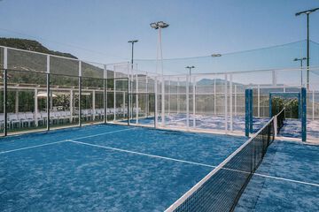 Tennis court