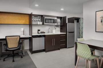 Private kitchenette