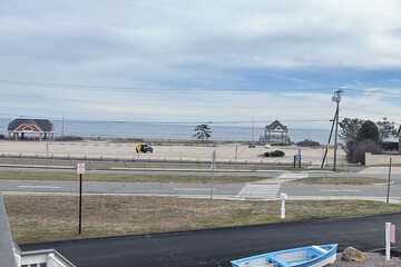 Beach/ocean view