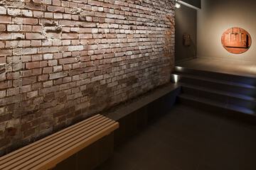 Steam room