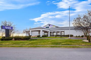 Spark by Hiton Bettendorf Quad Cities