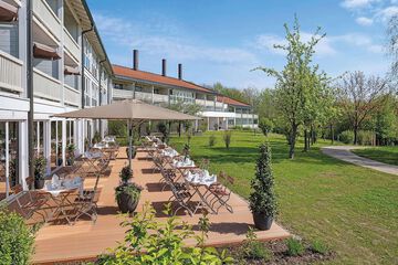 Sundeck