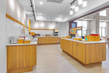 Breakfast area