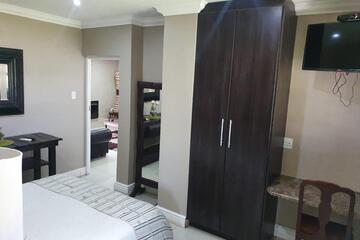 Photo 48