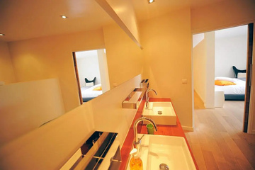 guest_rooms