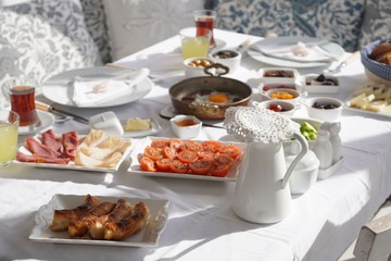 Breakfast meal