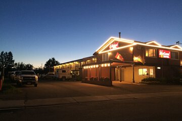 Front of property - evening/night