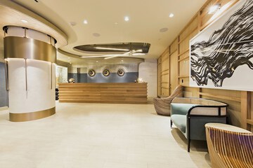 Hotel Interior 8 of 82