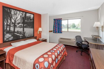 Room 12 of 15