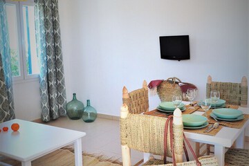 In-room dining