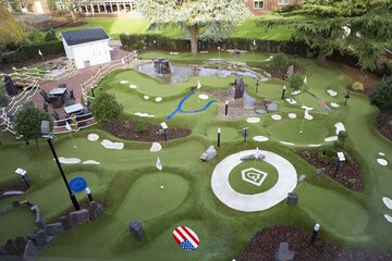 Mini-golf