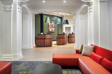 Courtyard by Marriott New Orleans French Quarter / Iberville