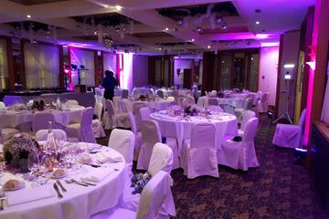 Indoor wedding