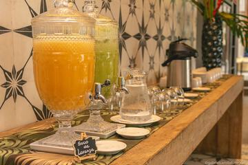 Breakfast buffet