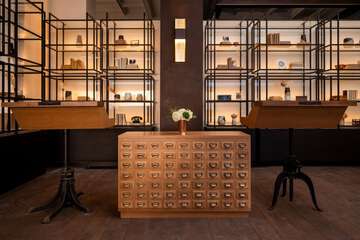 Hotel Exterior 75 of 77