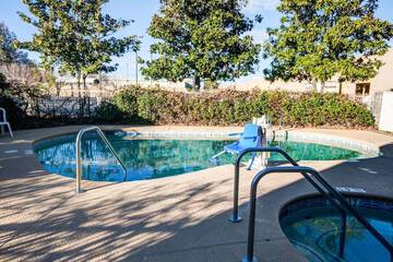 Comfort Inn Redding Near I-5