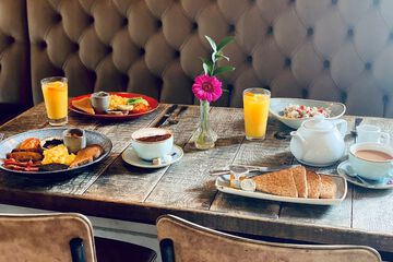 Breakfast meal