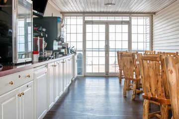 Breakfast/Coffee Service 26 of 28