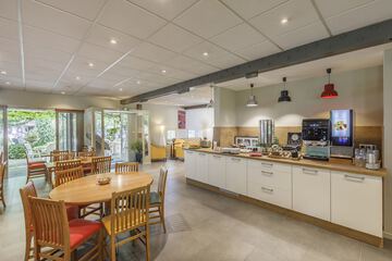 Breakfast area