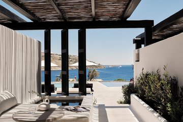 Beach/ocean view