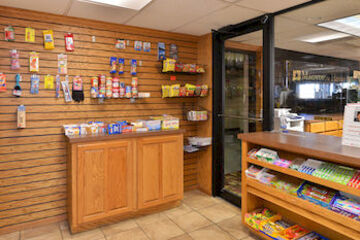 Snack Bar