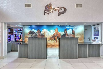 Hotel Interior 9 of 34