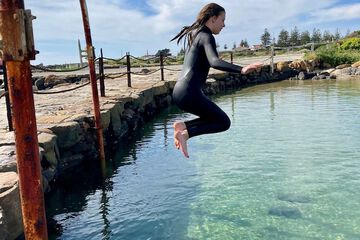 Surfing/boogie boarding