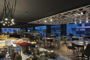 Breakfast area