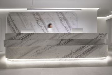 Concierge desk