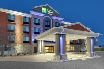 Holiday Inn Express Mitchell by IHG
