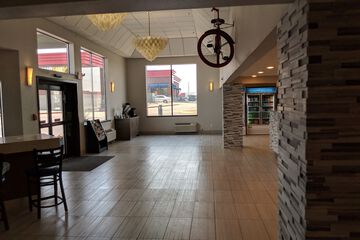Hotel 3 of 71