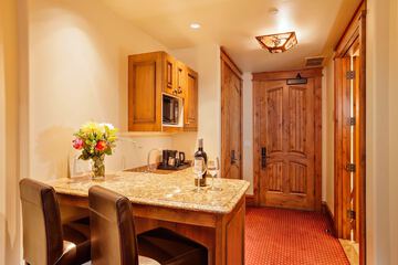 Private kitchenette