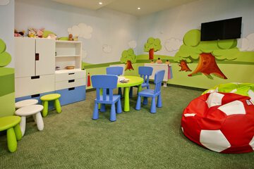 Children's theme room