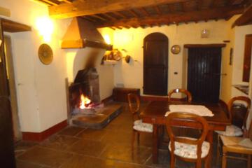 Photo 33