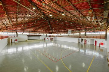 Banquet hall