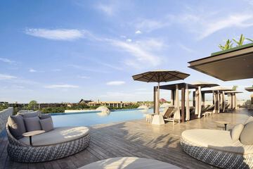 Rooftop pool