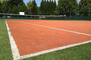 Tennis court