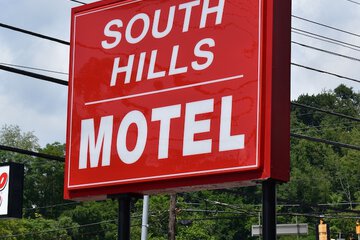 South Hills Motel