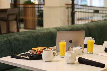 Breakfast/Coffee Service 39 of 44