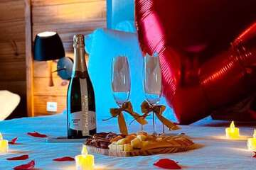 Champagne service