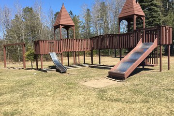 Children's play area - outdoor
