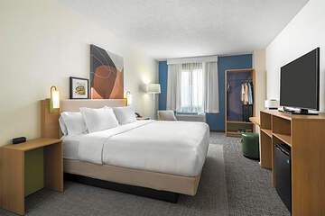 Comfort Suites Vestal near University