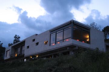 Front of property - evening/night